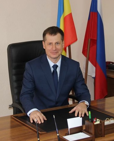 Гречишников Виктор Юрьевич – Председатель Думы Серафимовичского муниципального района